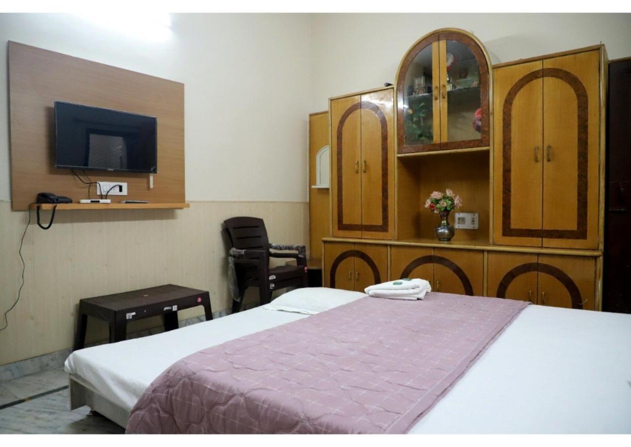 Rk Lodge Amritsar Eksteriør billede
