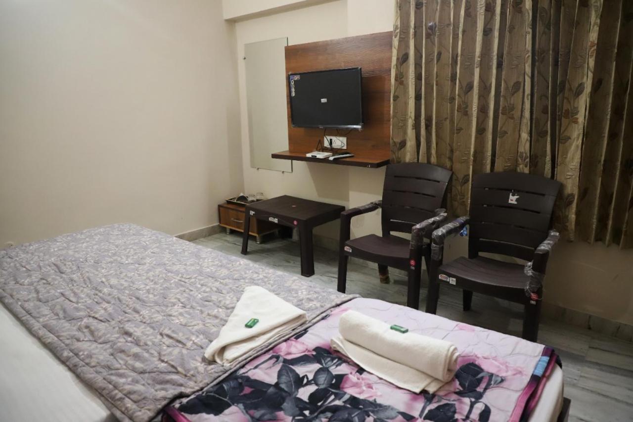 Rk Lodge Amritsar Eksteriør billede