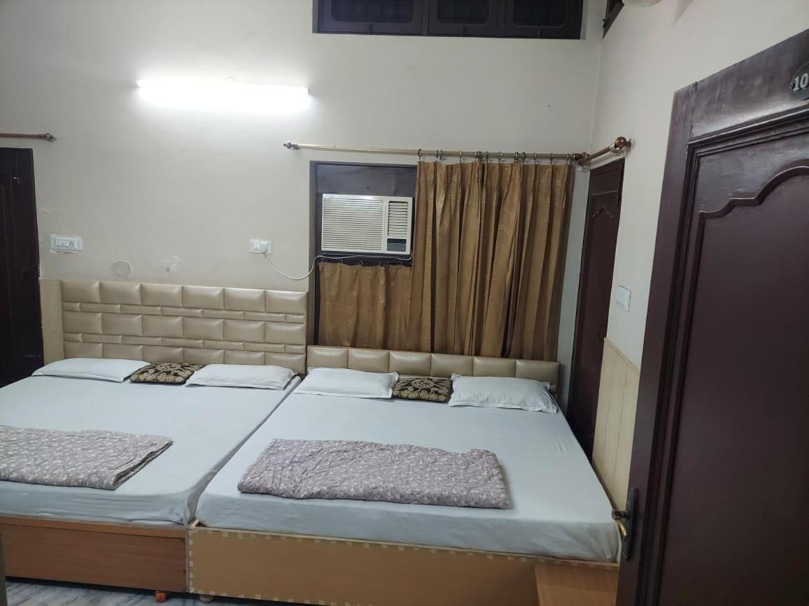 Rk Lodge Amritsar Eksteriør billede